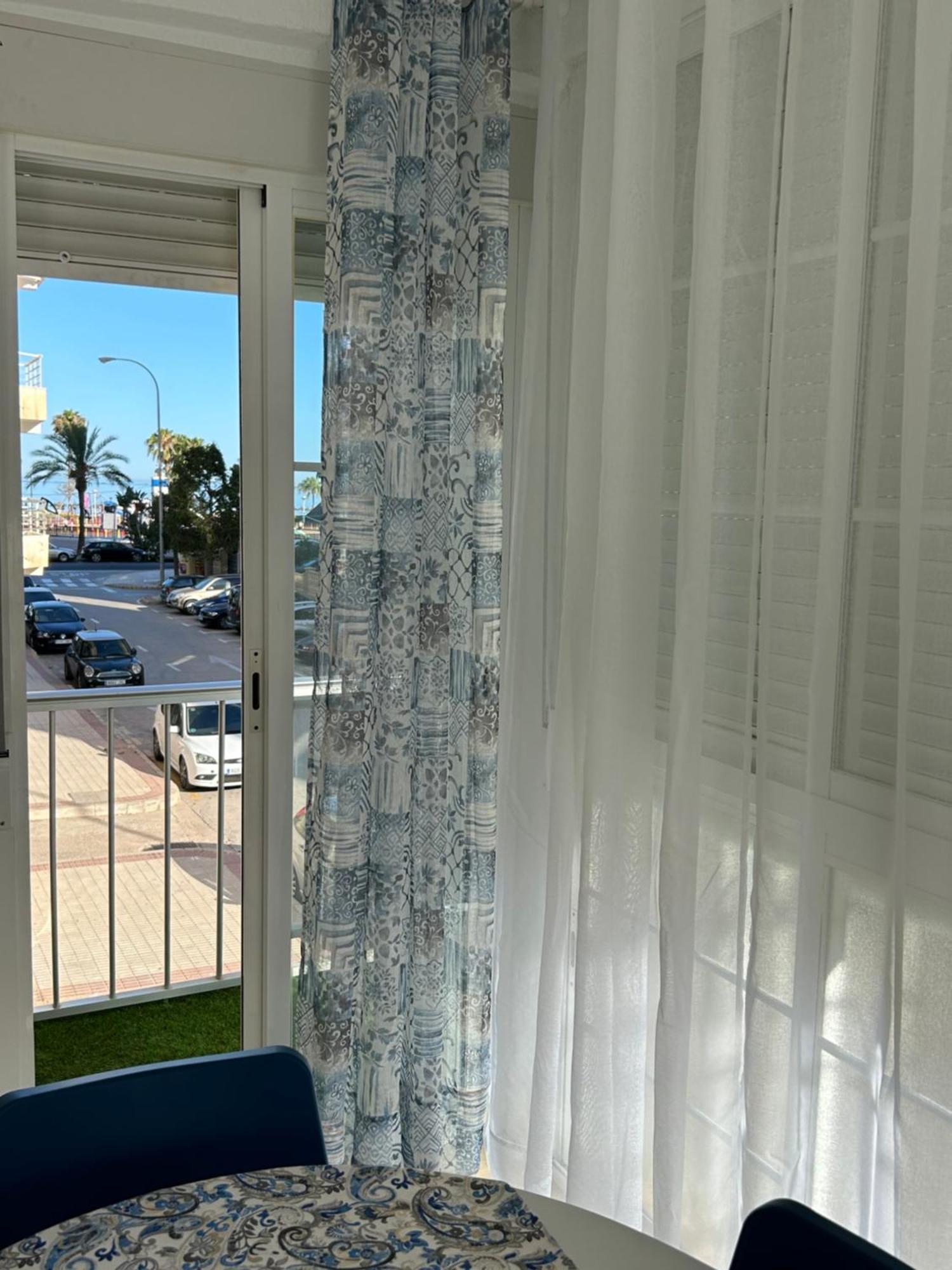 Blue Apartament Torre Del Mar Luaran gambar